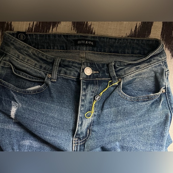 WOMENS JEANS - Picture 3 of 3